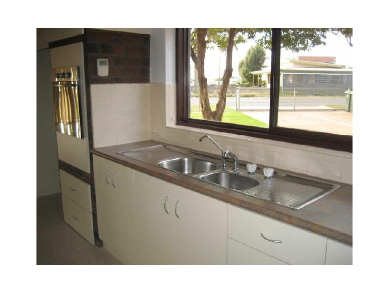130 Esplanade, Aldinga Beach SA 5173