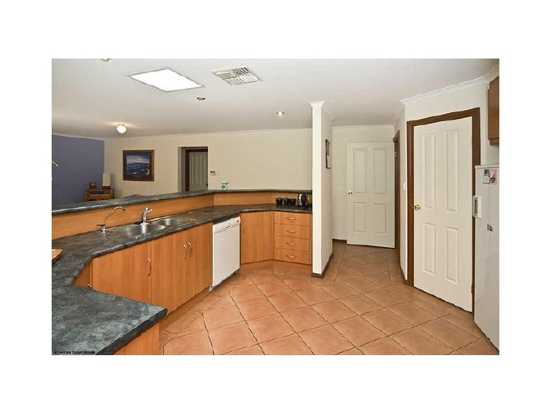 1 Sail Place, Seaford Rise SA 5169