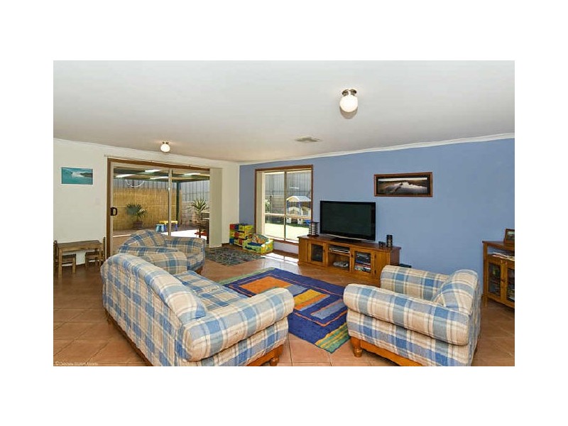 1 Sail Place, Seaford Rise SA 5169