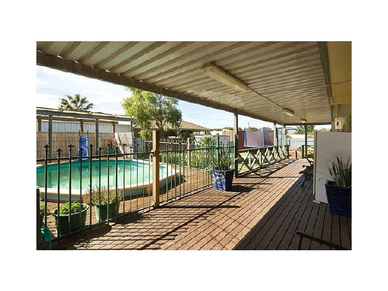 9 Humphrys Road, Aldinga Beach SA 5173