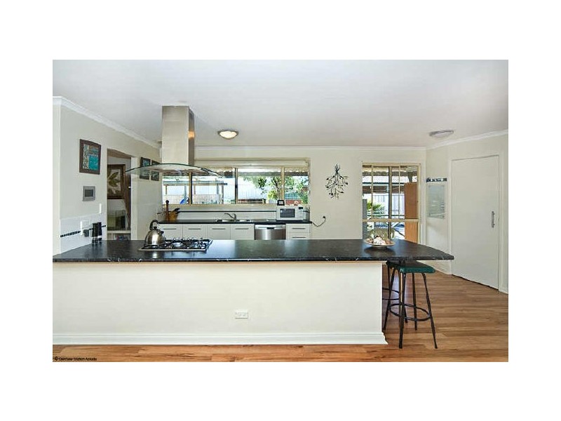 9 Humphrys Road, Aldinga Beach SA 5173