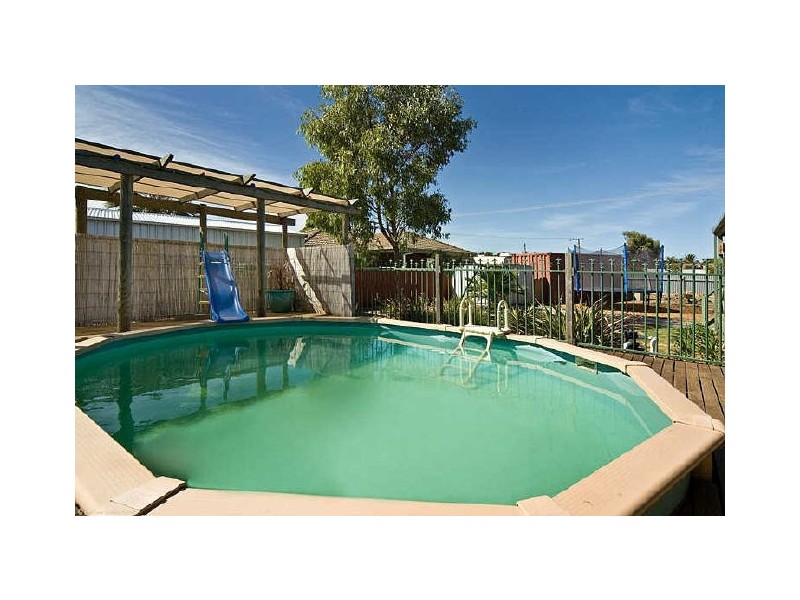 9 Humphrys Road, Aldinga Beach SA 5173