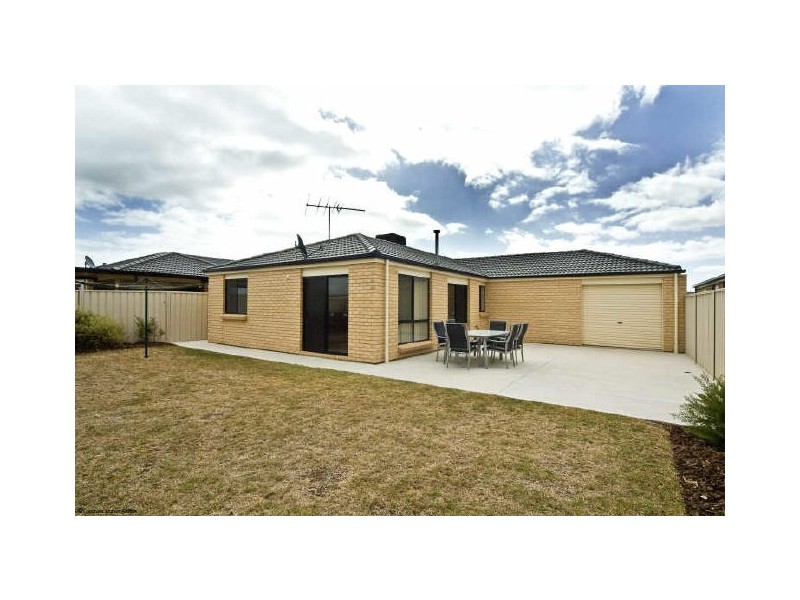 6 Bayside Avenue, Aldinga Beach SA 5173
