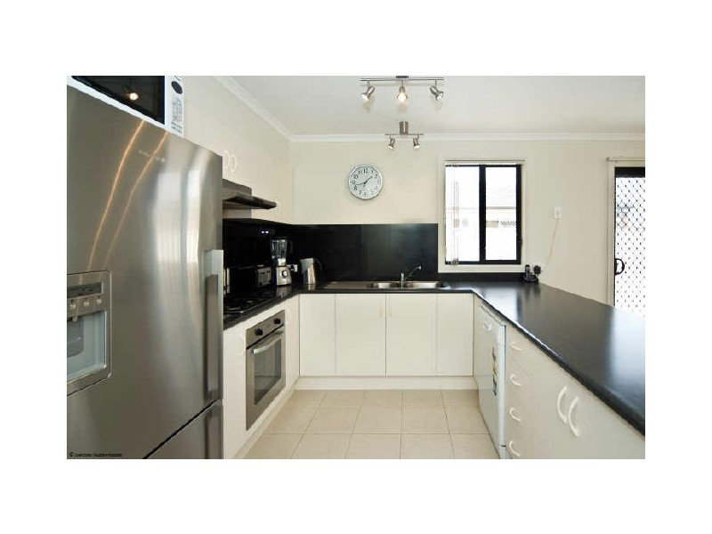 6 Bayside Avenue, Aldinga Beach SA 5173