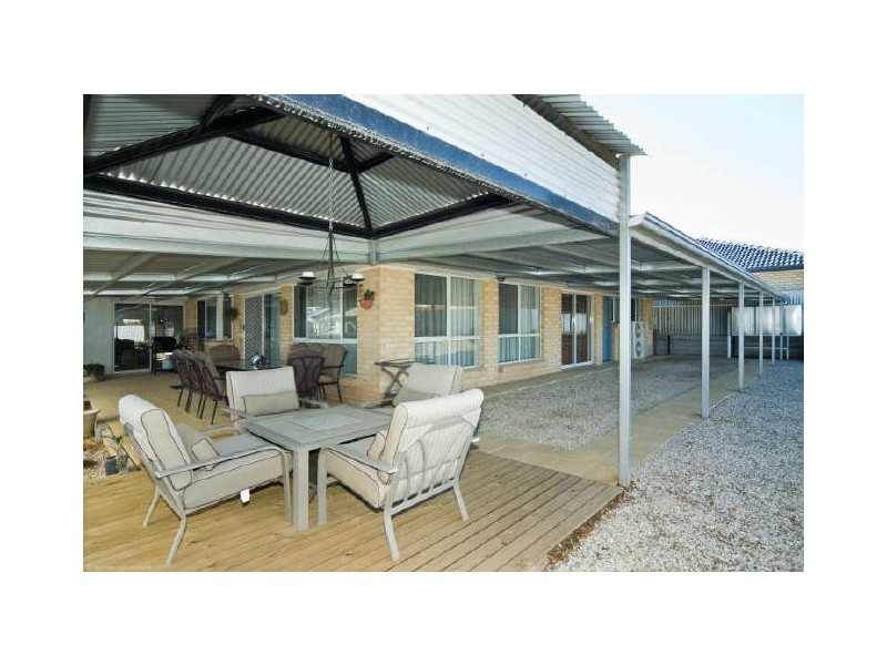 19 Casino Boulevard, Sellicks Beach SA 5174