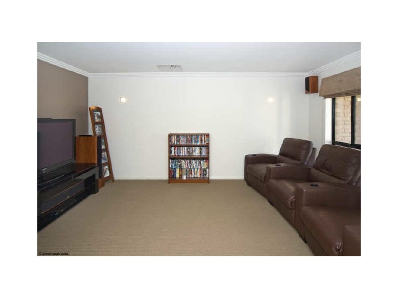 9 Sedge Street, Aldinga Beach SA 5173