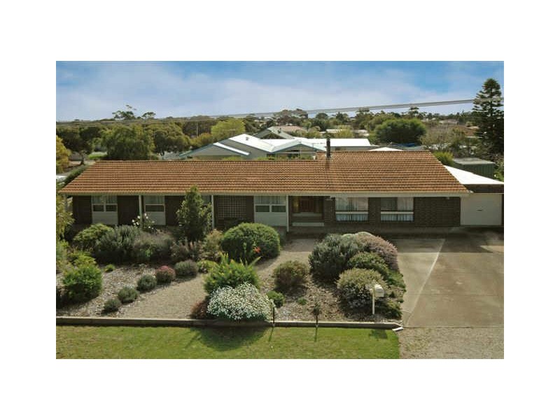 8 Reed Street, Aldinga Beach SA 5173