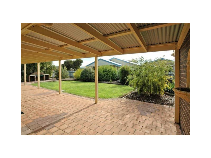 8 Reed Street, Aldinga Beach SA 5173