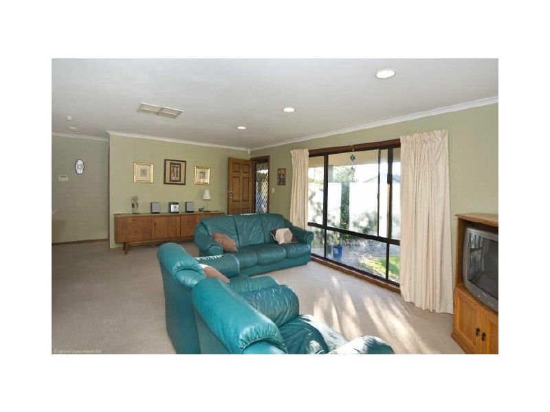 31 Follett Street, Aldinga Beach SA 5173