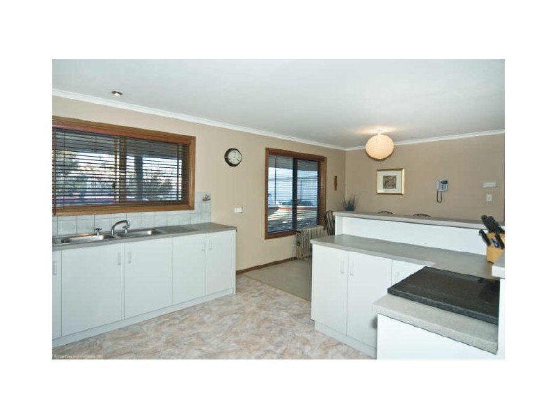 31 Follett Street, Aldinga Beach SA 5173