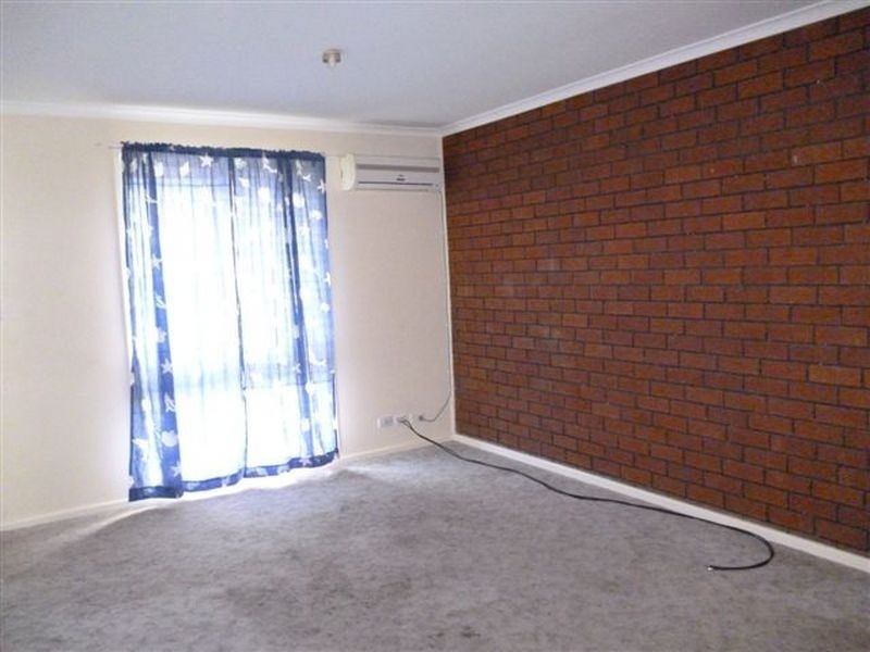 2/4 Croser Avenue, Aldinga Beach SA 5173