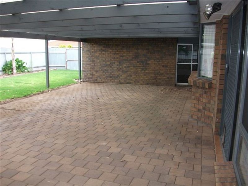 14 Trenerry Street, Aldinga Beach SA 5173