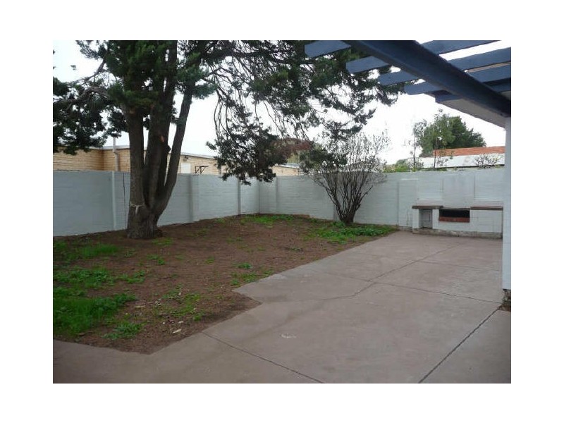 Unit 1 / 1 Hunt Crescent, Christies Beach SA 5165