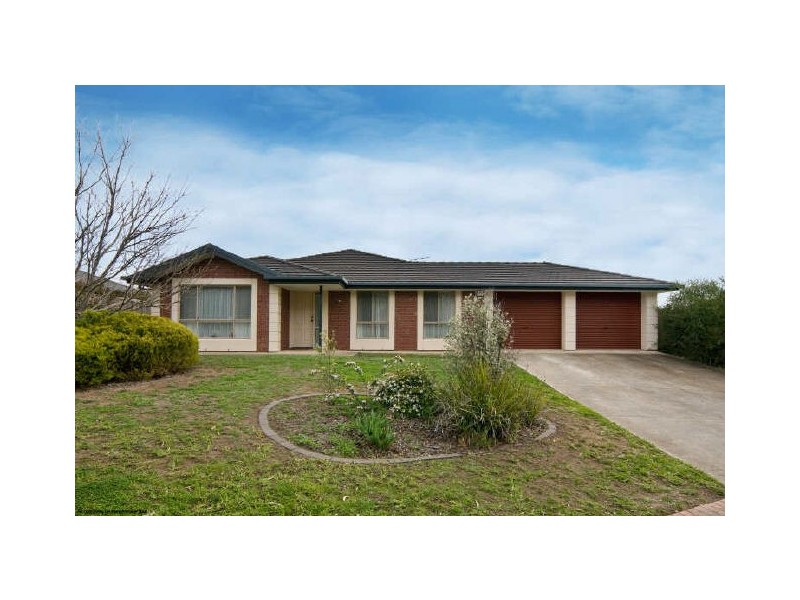 4 Glenview Grove, Seaford Rise SA 5169