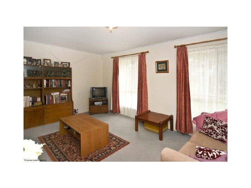 4 Glenview Grove, Seaford Rise SA 5169