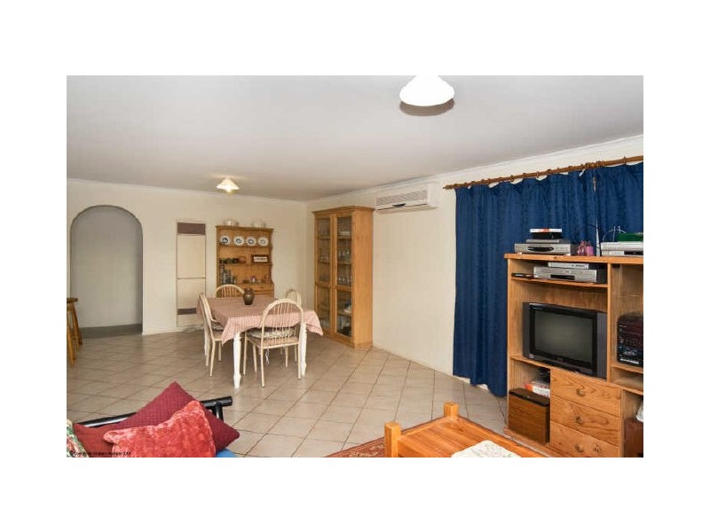4 Glenview Grove, Seaford Rise SA 5169