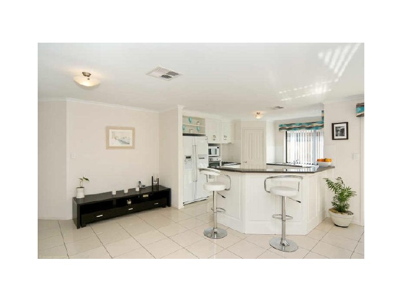 27 Casuarina Avenue, Aldinga Beach SA 5173