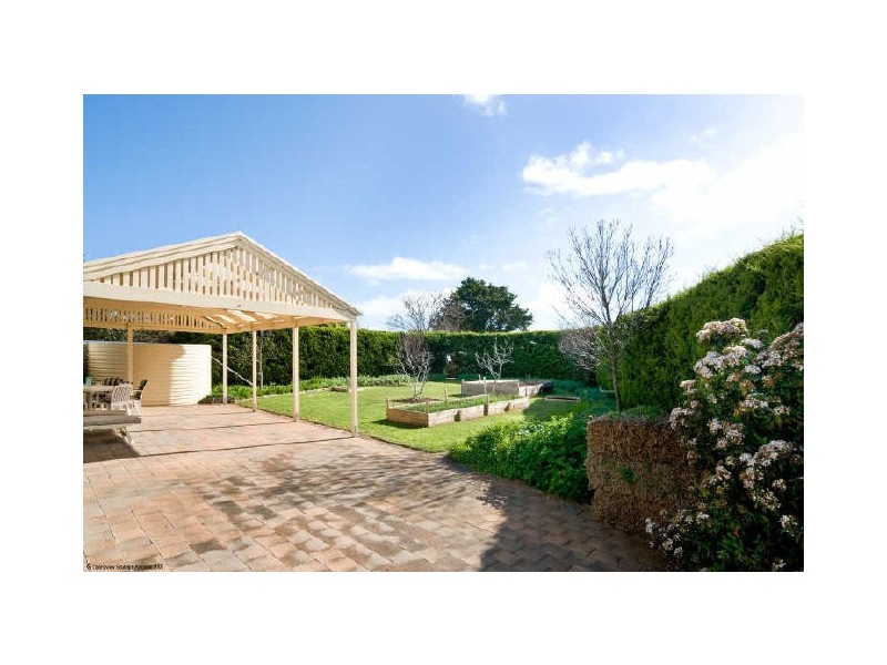 15 McBurney Crescent, Aldinga Beach SA 5173