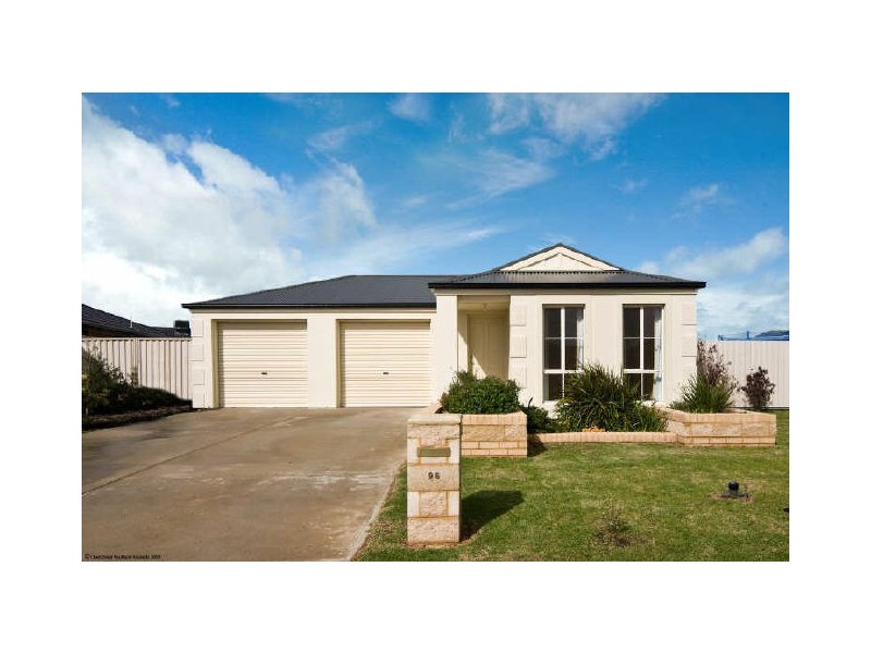 96 Pridham Boulevard, Aldinga Beach SA 5173