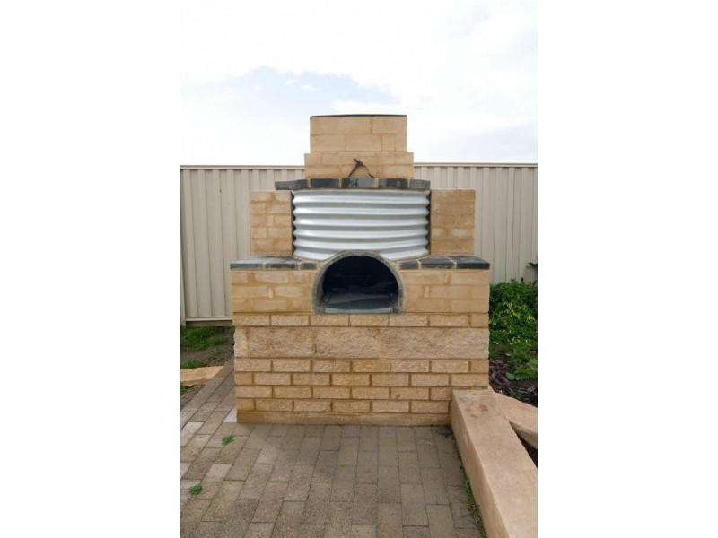 96 Pridham Boulevard, Aldinga Beach SA 5173