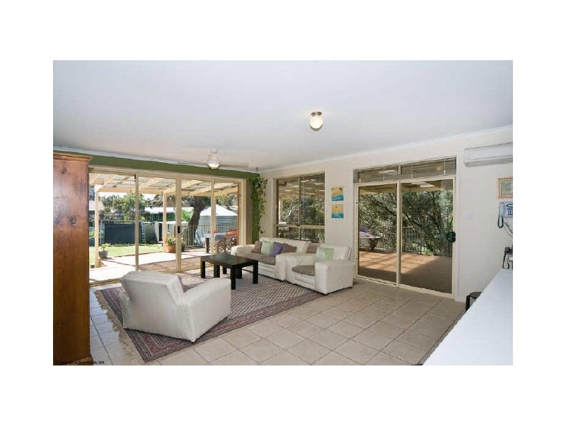 15 Sheoak Avenue, Aldinga Beach SA 5173