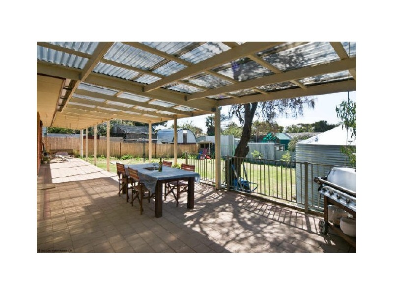 15 Sheoak Avenue, Aldinga Beach SA 5173
