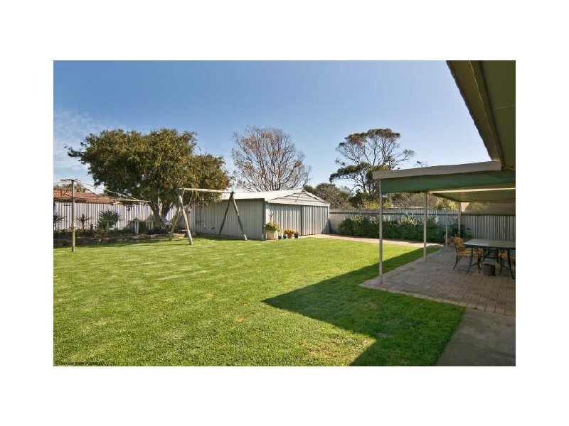 22 Stirling Crescent, Aldinga Beach SA 5173