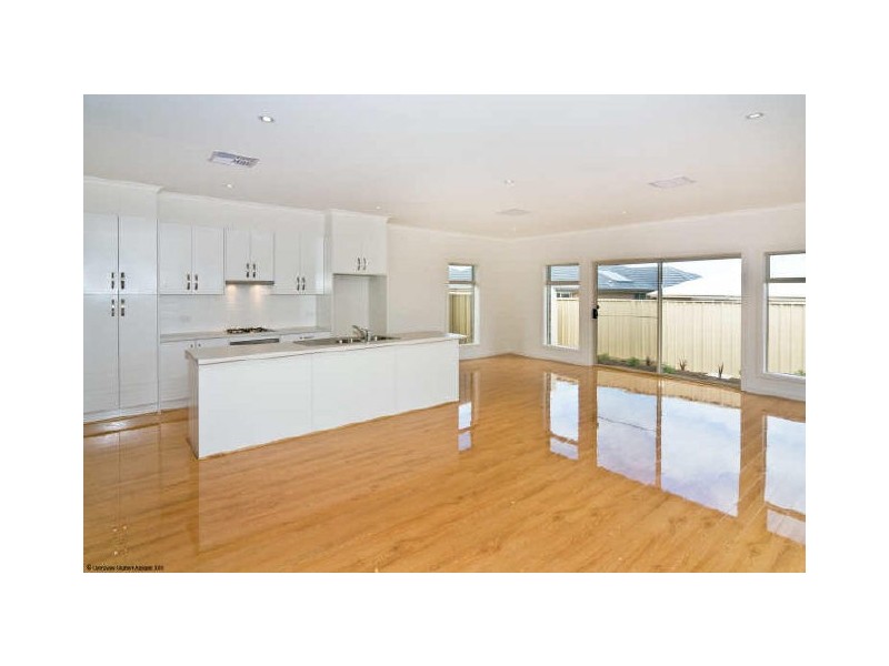 30 Banksia Avenue, Aldinga Beach SA 5173