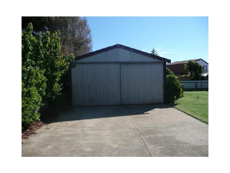 6 Hamilton Road, Aldinga Beach SA 5173