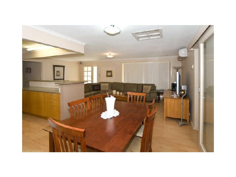 24 Stirling Crescent, Aldinga Beach SA 5173