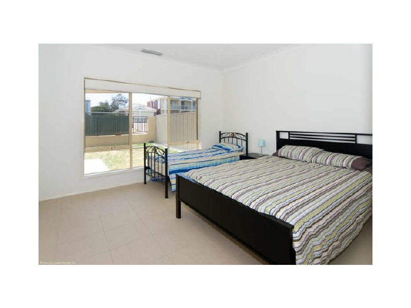 2 Norman Road, Aldinga Beach SA 5173