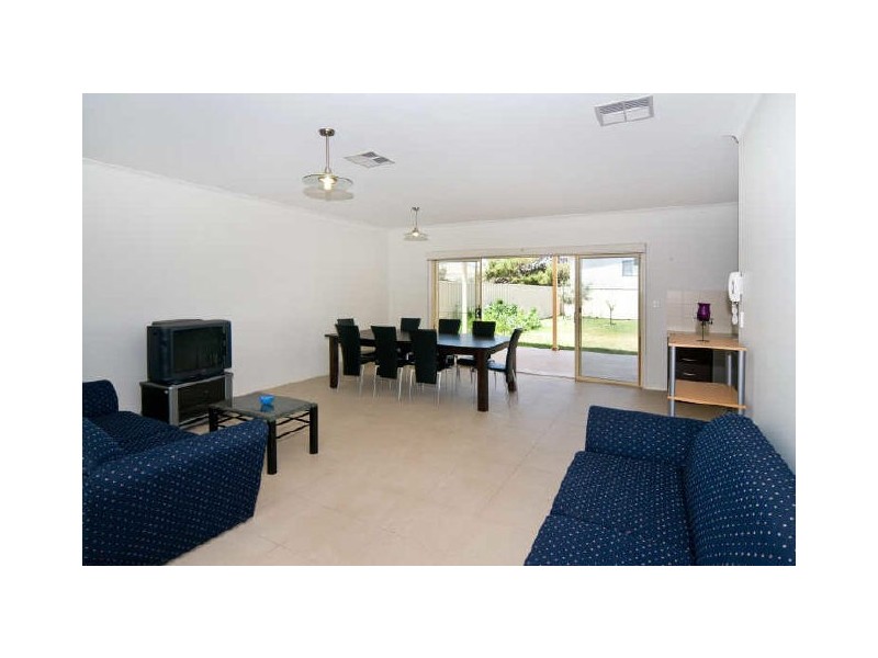 2 Norman Road, Aldinga Beach SA 5173