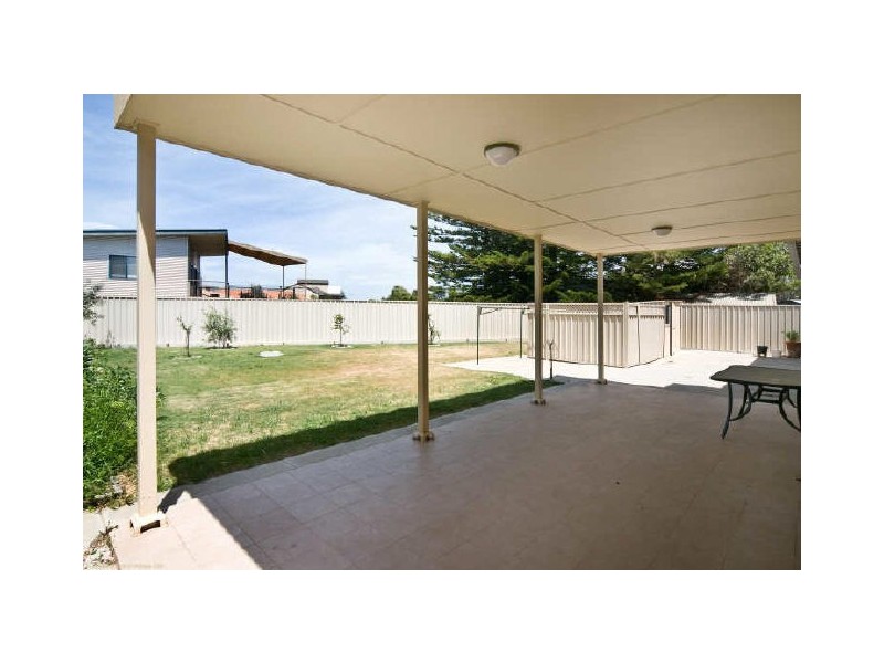 2 Norman Road, Aldinga Beach SA 5173