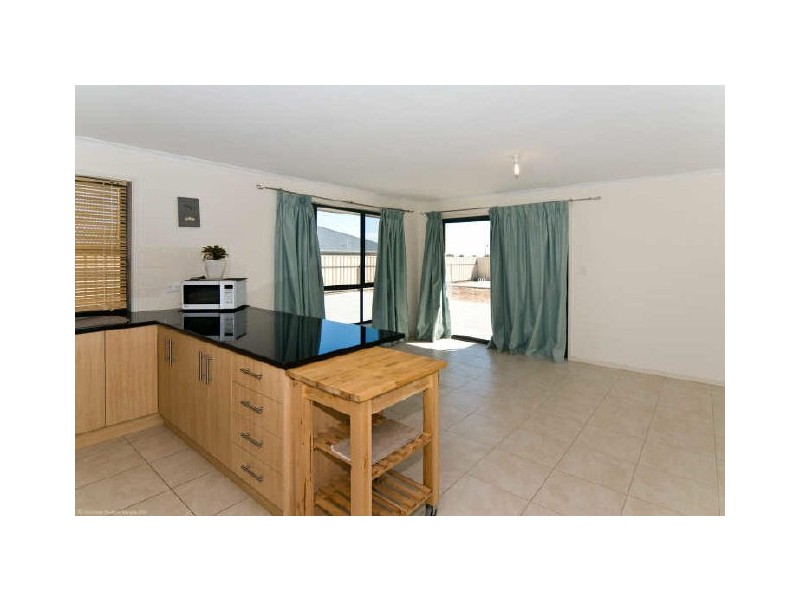18 Seashore Avenue, Sellicks Beach SA 5174