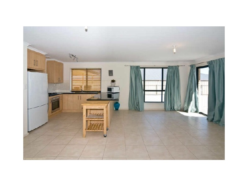 18 Seashore Avenue, Sellicks Beach SA 5174