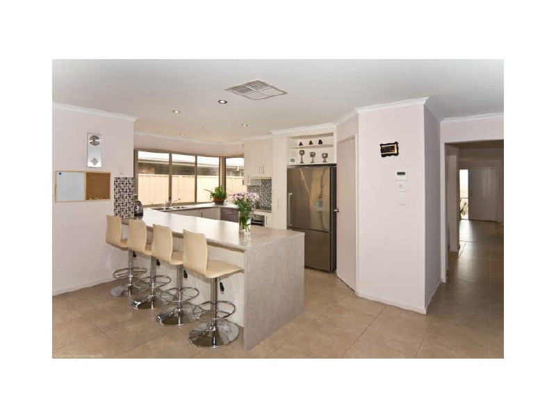 27 Sunday Boulevard, Aldinga Beach SA 5173