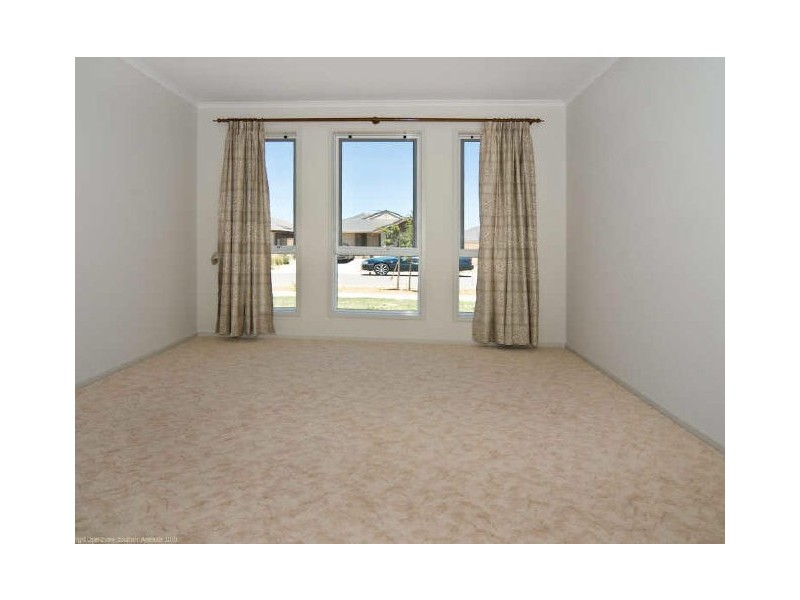 9 Knoll Avenue, Aldinga Beach SA 5173