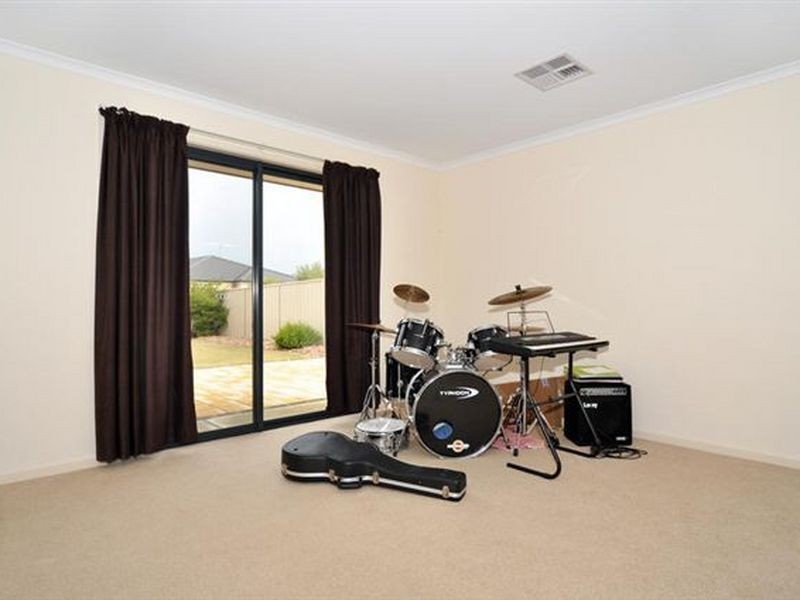 22 Bluepoint Way, Aldinga Beach SA 5173