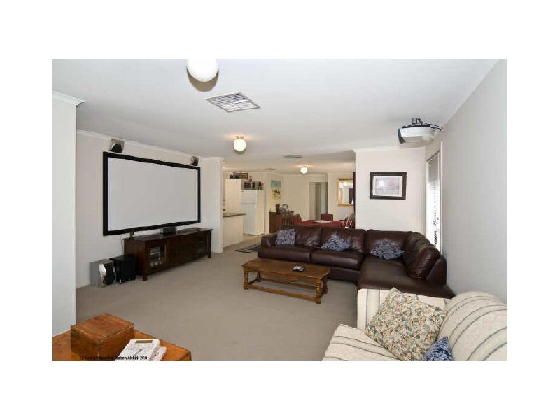 18 Bayside Avenue, Aldinga Beach SA 5173