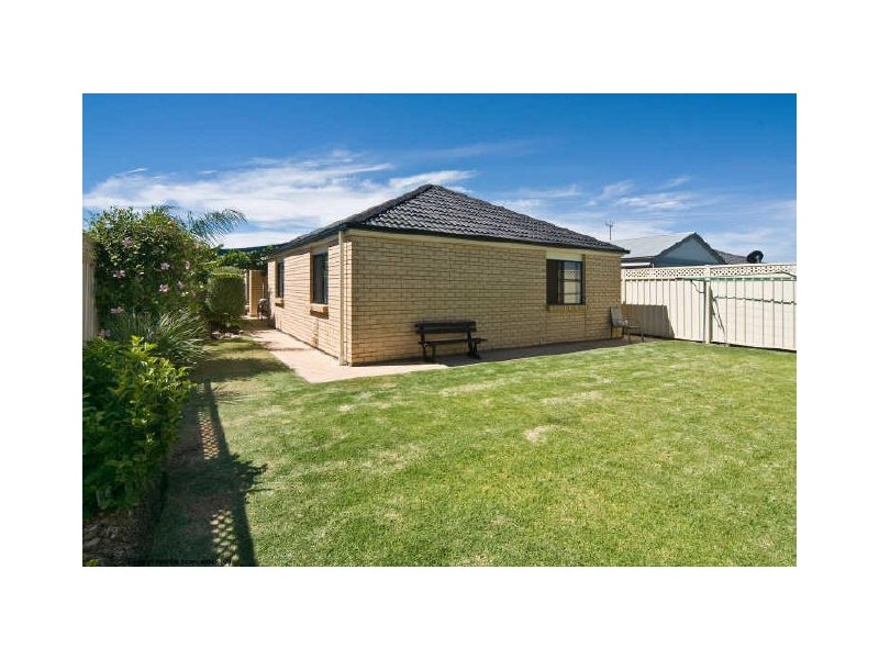 18 Bayside Avenue, Aldinga Beach SA 5173