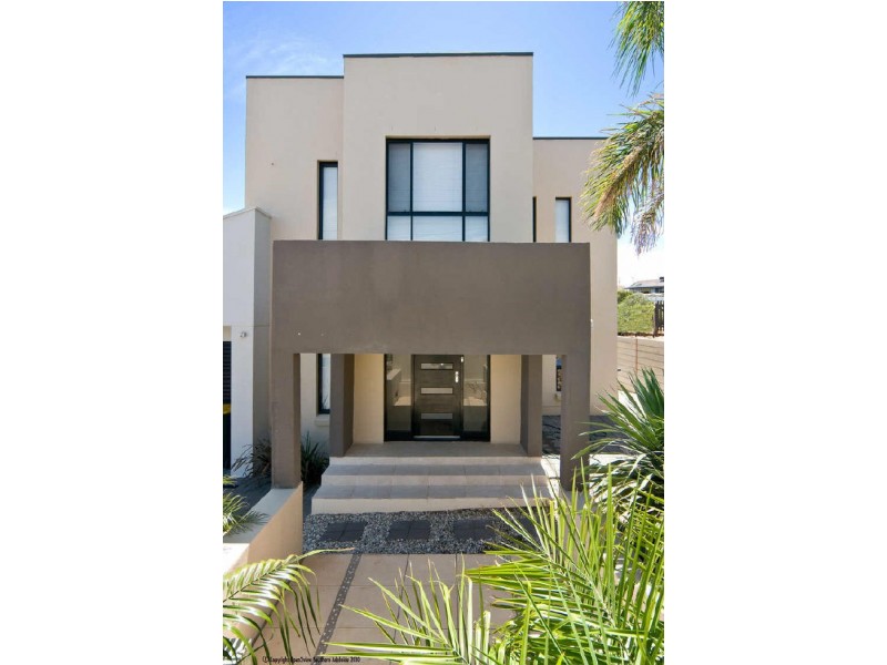 10 Caralue Road, Marino SA 5049