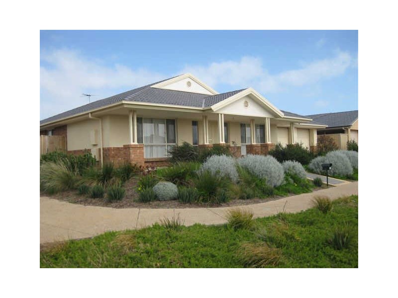 14 Nicholl Avenue, Aldinga Beach SA 5173