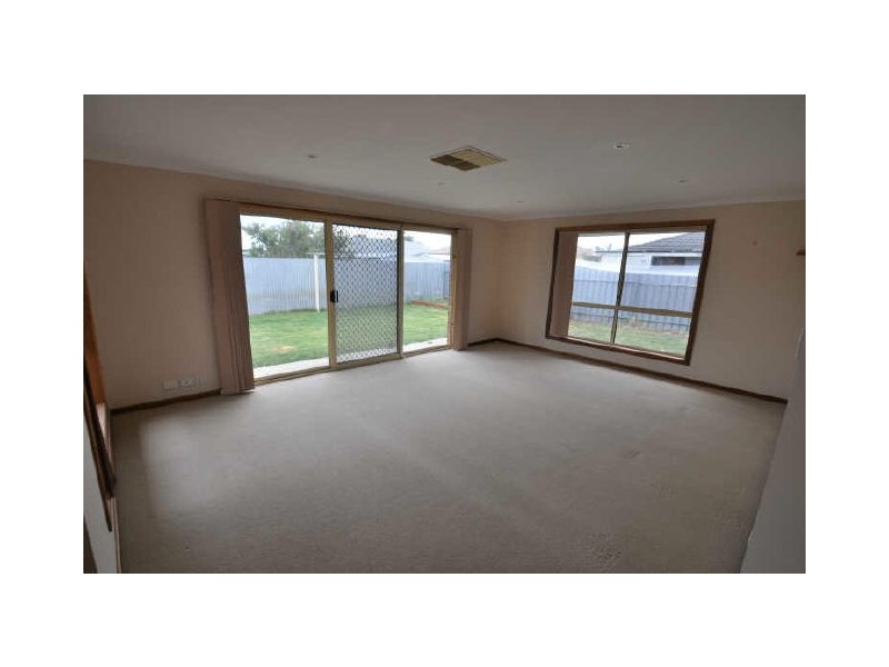 8 Addison Street, Aldinga Beach SA 5173