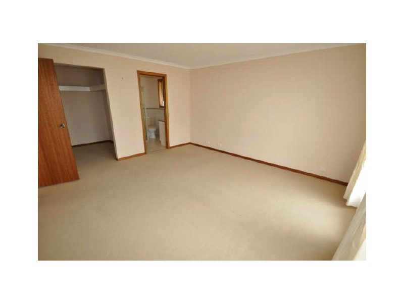 8 Addison Street, Aldinga Beach SA 5173