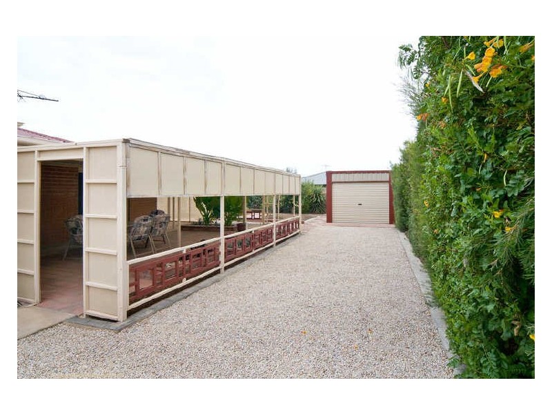 18 Ketch Court, Aldinga Beach SA 5173