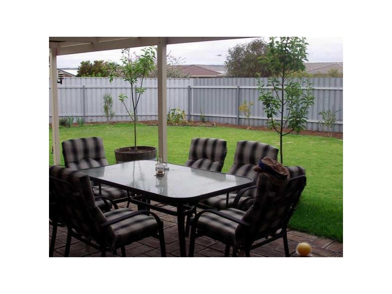 6 White Court, Aldinga Beach SA 5173