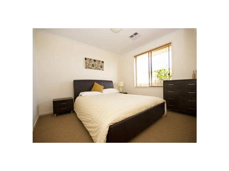 24 Banksia Avenue, Aldinga Beach SA 5173