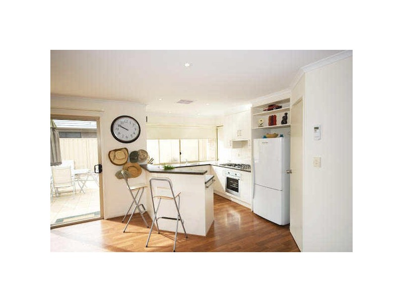 24 Banksia Avenue, Aldinga Beach SA 5173