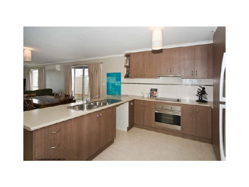 6 Caronia Cove, Sellicks Beach SA 5174