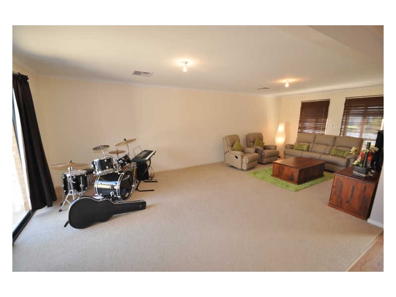 22 Bluepoint Way, Aldinga Beach SA 5173